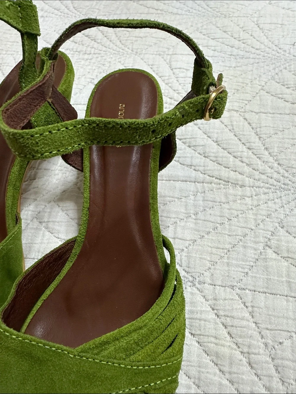 Anonymous Copenhagen Green Suede Strappy Sandals Low Heel US 8.5 EU 38.5 New